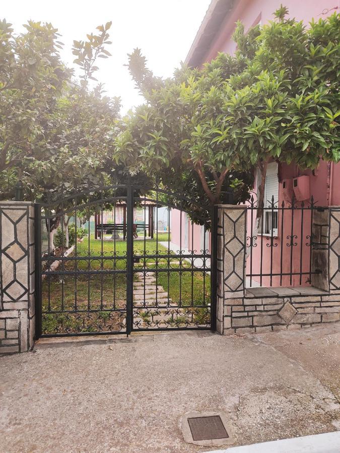 Appartamento Aspri Ammos House Kavala Esterno foto